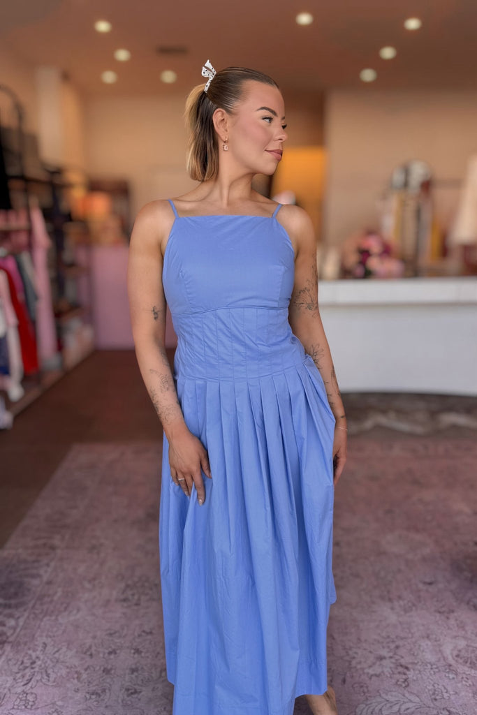 AVALON SQUARE NECK MIDI DRESS - THEPINK