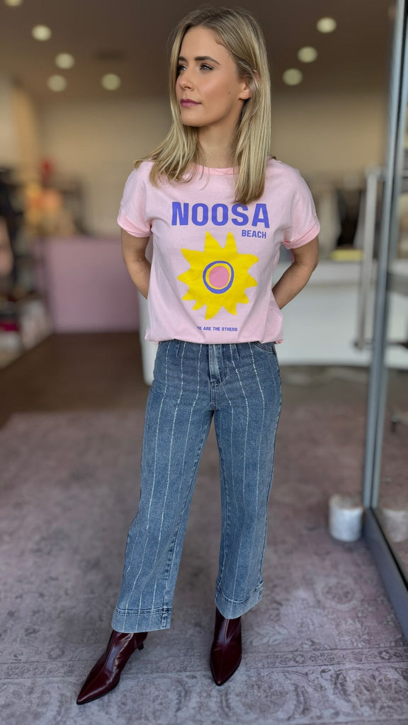 JADE RELAXED TEE - NOOSA BEACH - THEPINK
