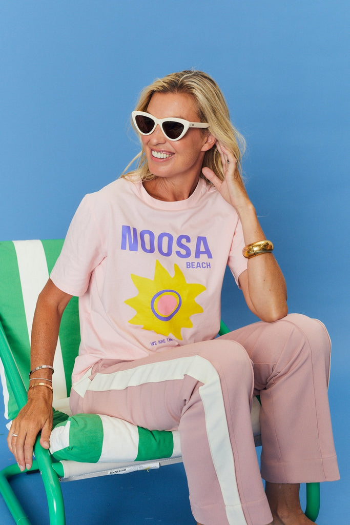 JADE RELAXED TEE - NOOSA BEACH - THEPINK